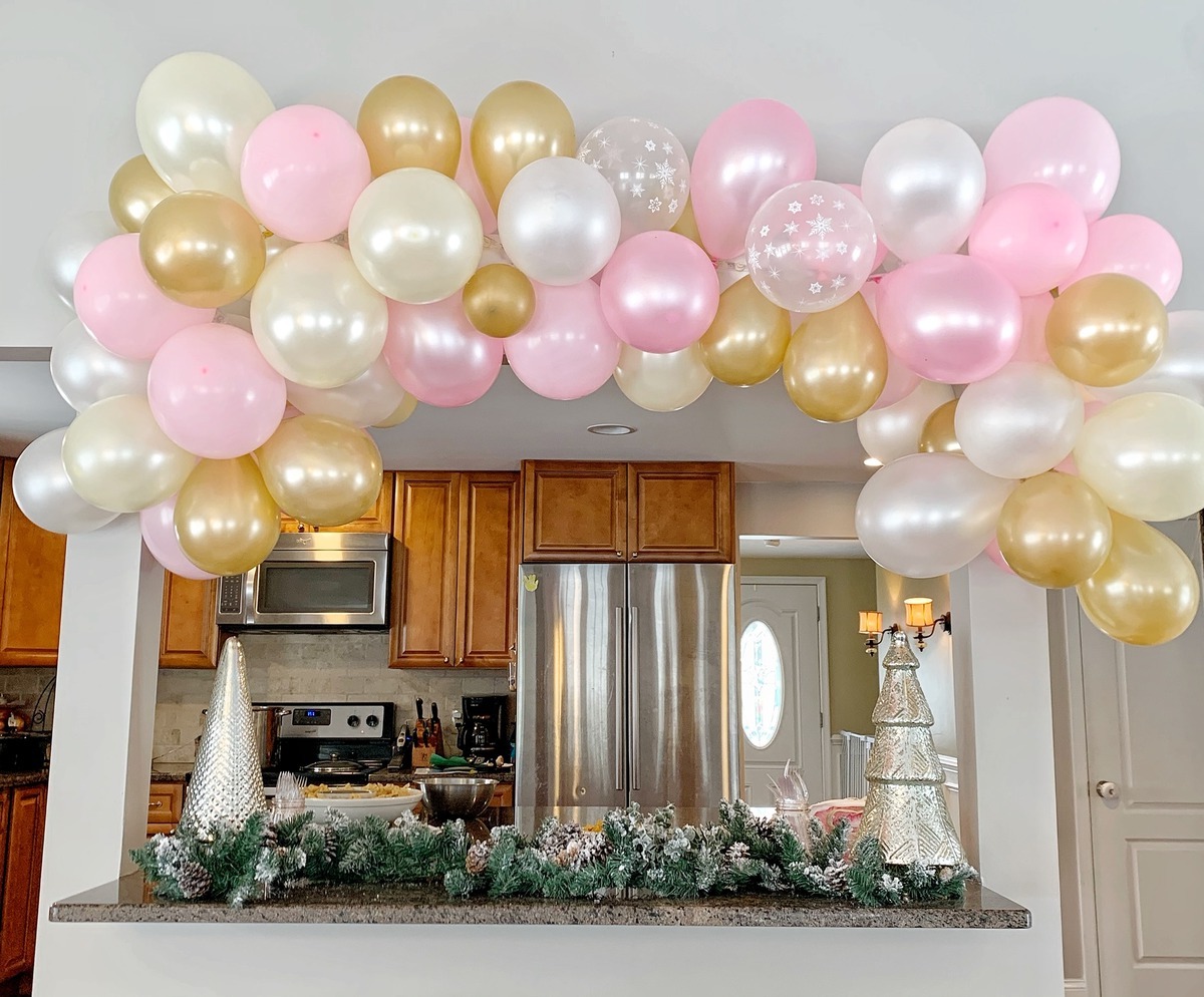 How To Do A Balloon Arch